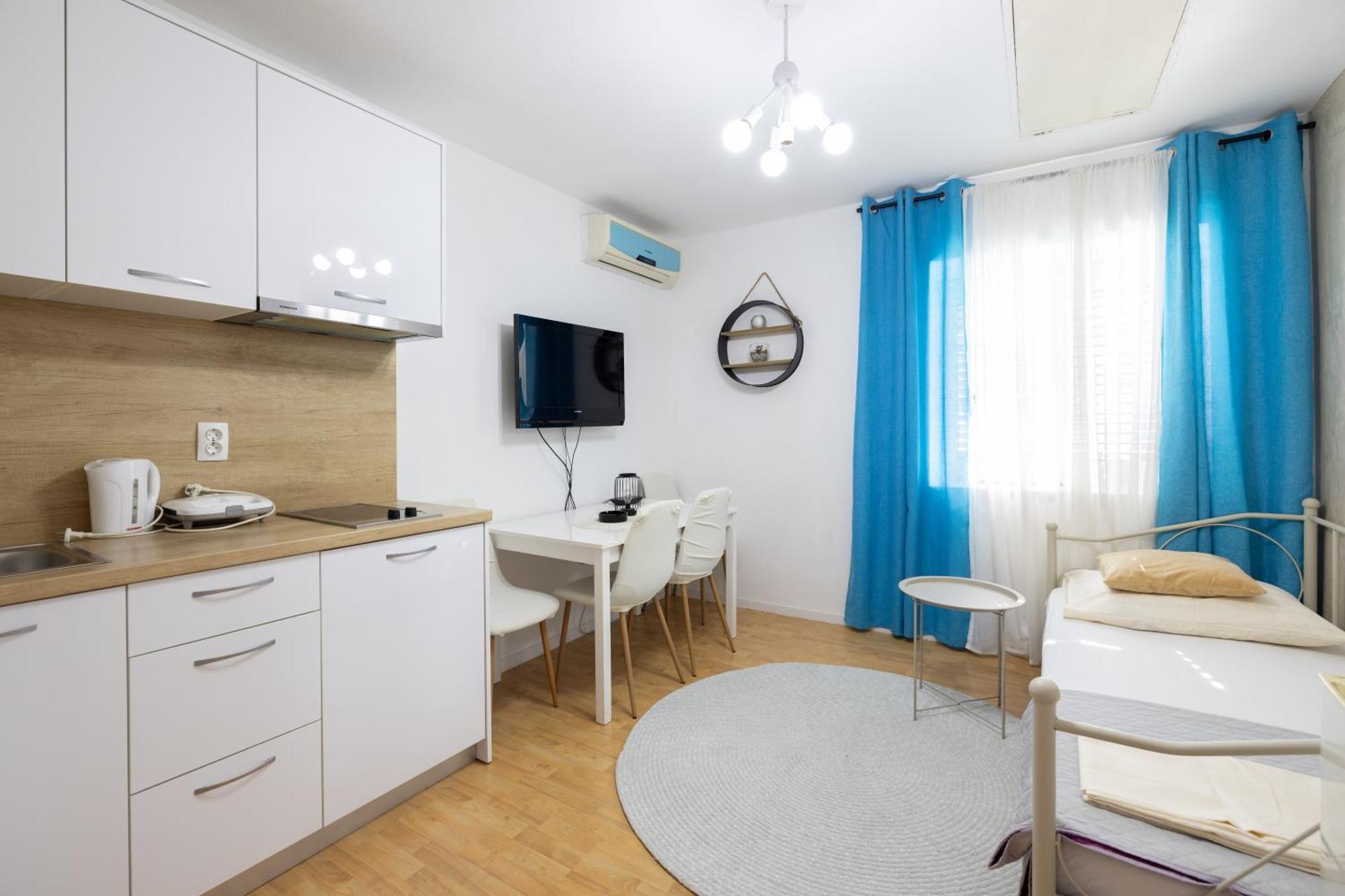 Guesthouse Rebecca Makarska Exterior foto